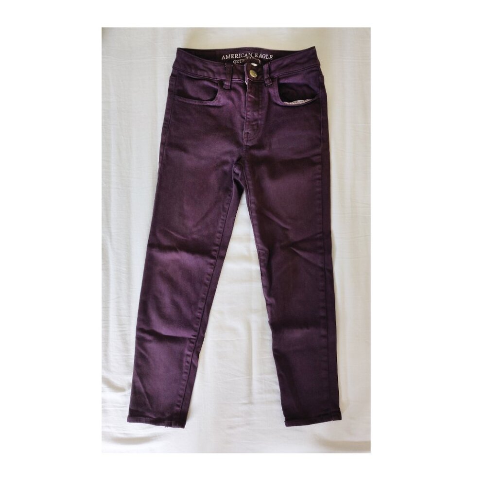 American Eagle super stretch legging crop.